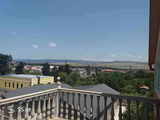 იყიდება 20 ოთახიანი კერძო სახლი ივერთუბანში Тбилиси