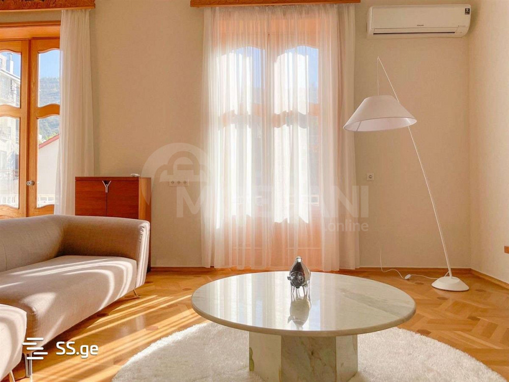 Apartments For Rent five-room 180м² 5/6 floor Tbilisi - photo 1