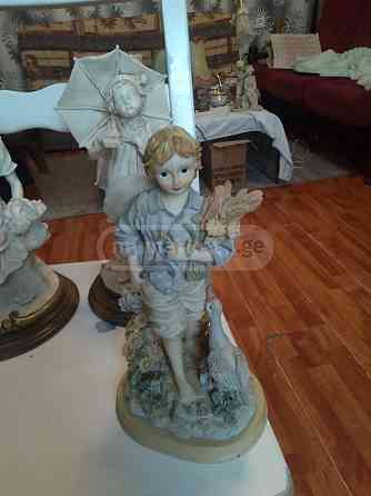 Figures from Belgium Tbilisi