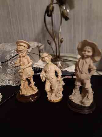 Figures from Belgium Tbilisi