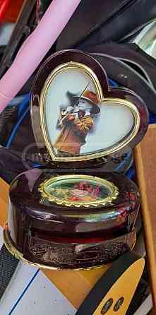 Jewelry box for sale - with picture frame and mirror Tbilisi