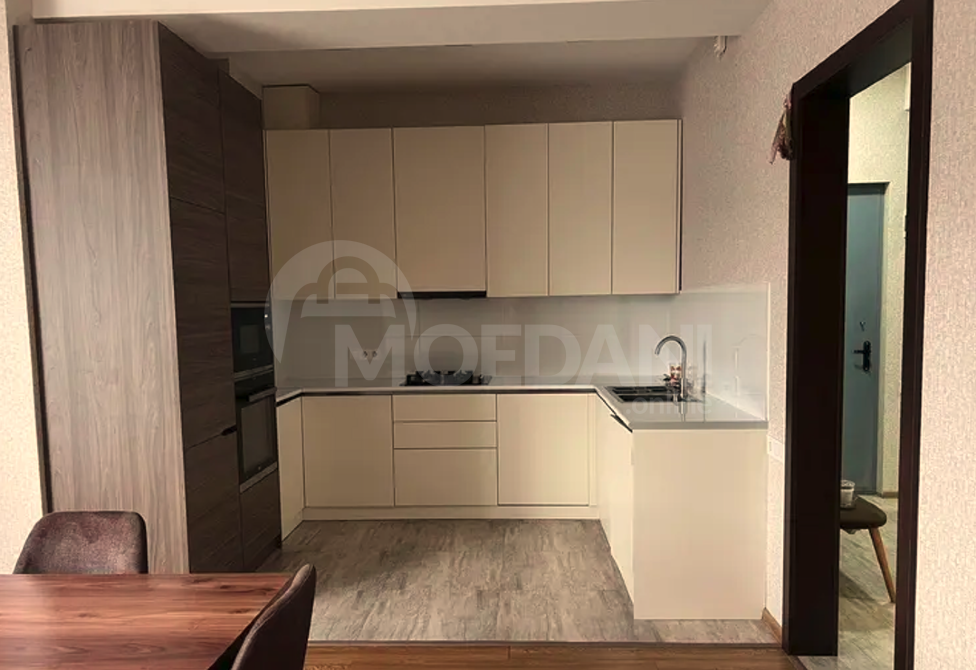 ქირავდება 3 ოთახიანი ბინა 75მ² 7/9 სართ თბილისი - photo 1