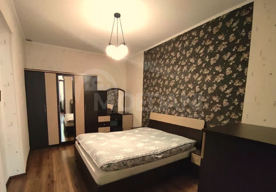 Сдам 2-комн. квартиру 44м² 1/2 эт. Тбилиси - изображение 1