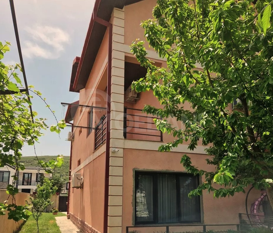 Продам Дом 500м² Тбилиси - изображение 1