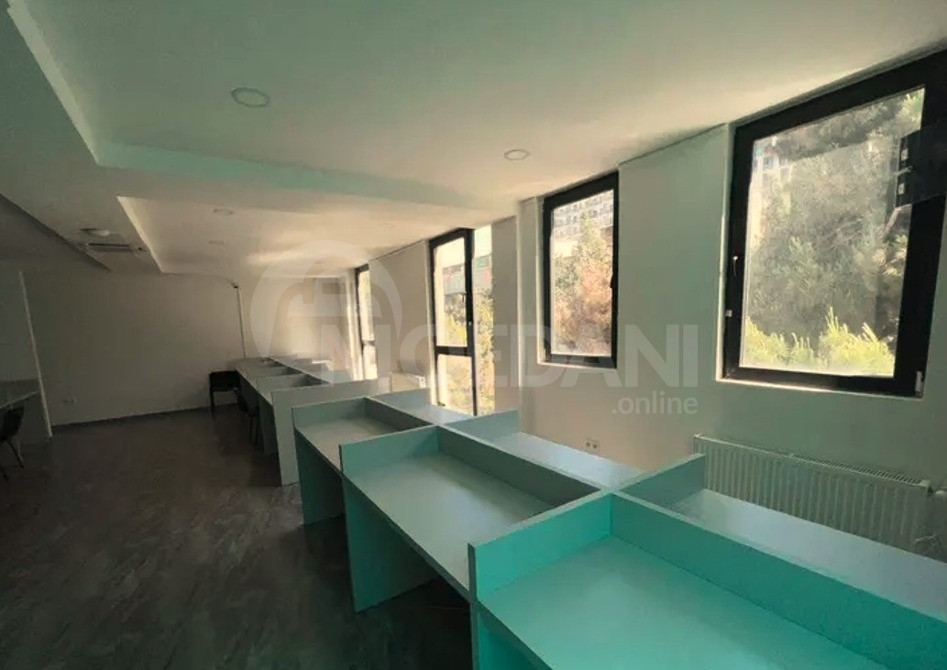 Сдается универсальное коммерческое помещение на Сабуртало Тбилиси - изображение 9