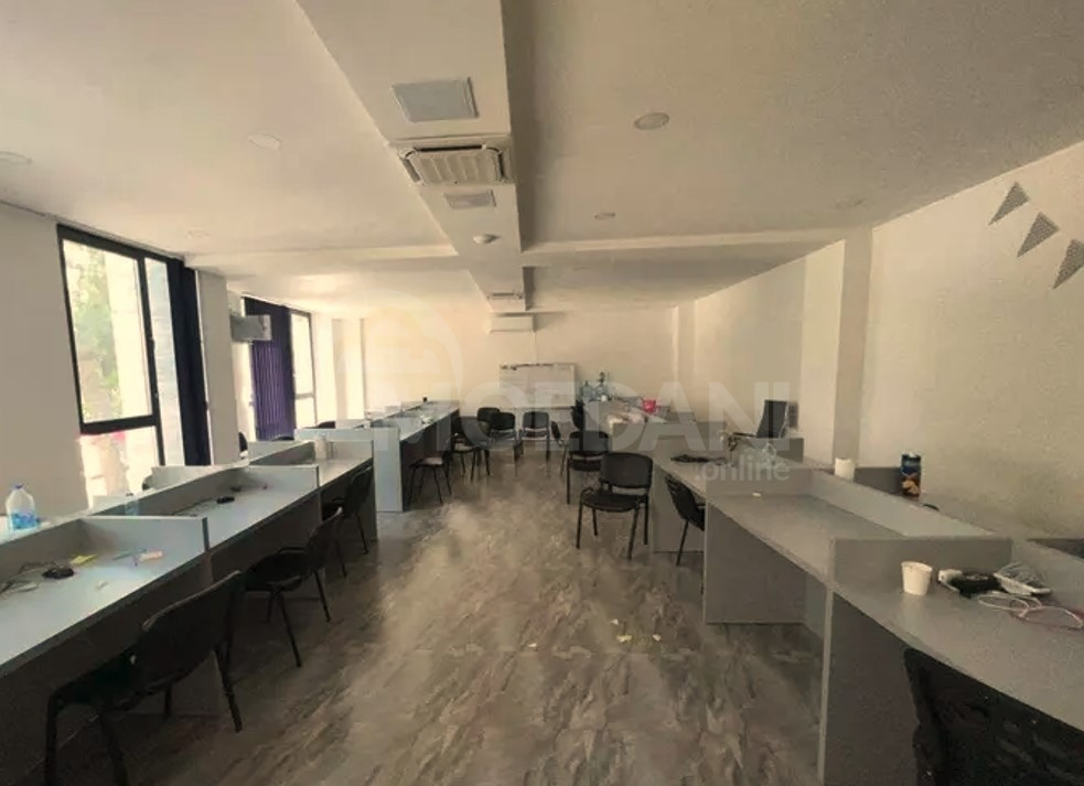 Сдается универсальное коммерческое помещение на Сабуртало Тбилиси - изображение 7