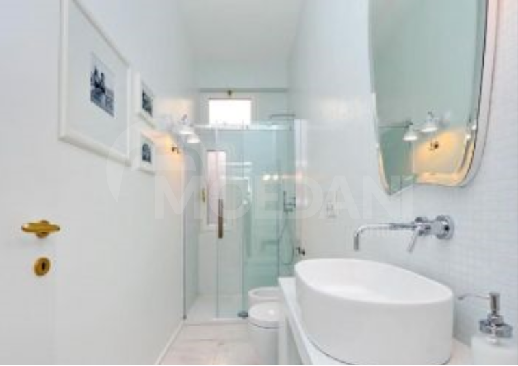 Apartments For Rent four-room 165м² 4/5 floor Tbilisi - photo 2