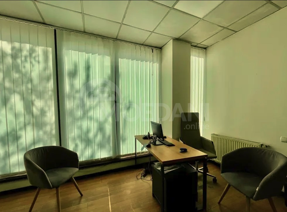 Იყიდება უნივერსალური კომერციული ფართი დიდუბეში თბილისი - photo 5