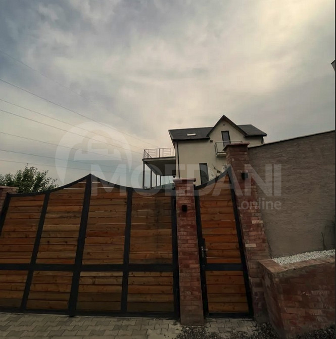 Продам Дом 1000м² Тбилиси - изображение 1