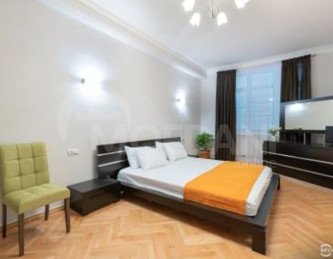 ქირავდება 3 ოთახიანი ბინა 160მ² 2/9 სართ თბილისი - photo 3