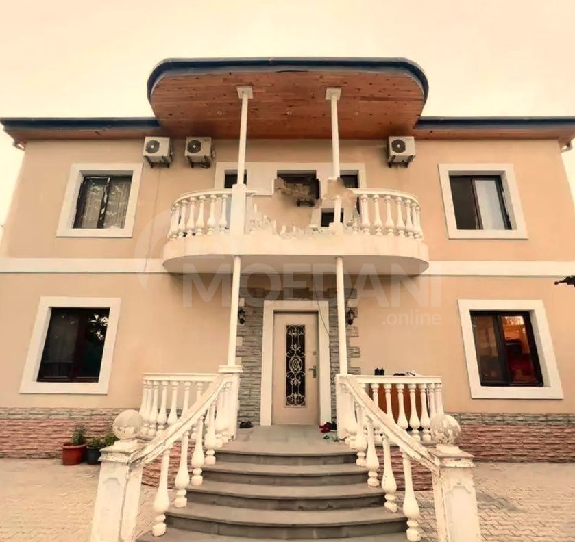 Продам Дом 420м² Тбилиси - изображение 4