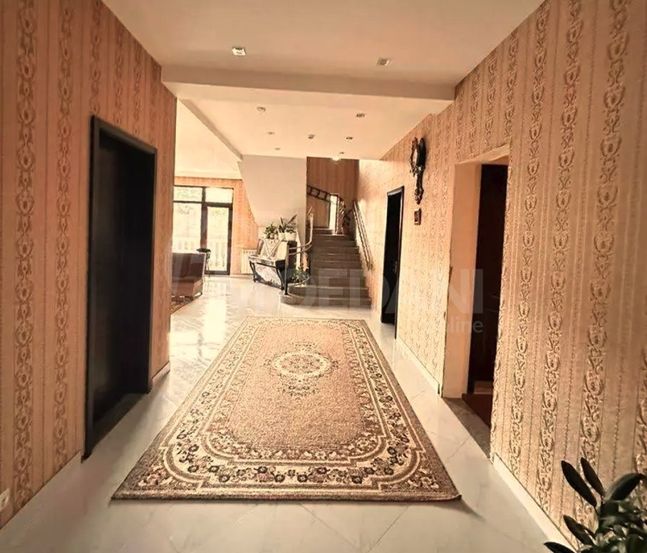 Продам Дом 420м² Тбилиси - изображение 1