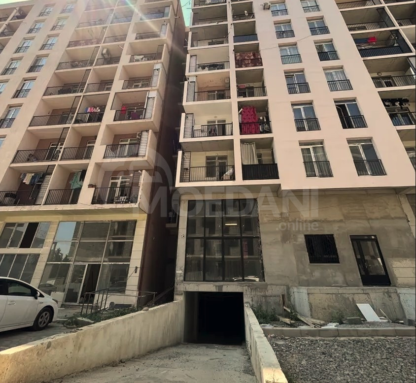 Იყიდება სასაწყობე კომერციული ფართი გლდანში თბილისი - photo 1