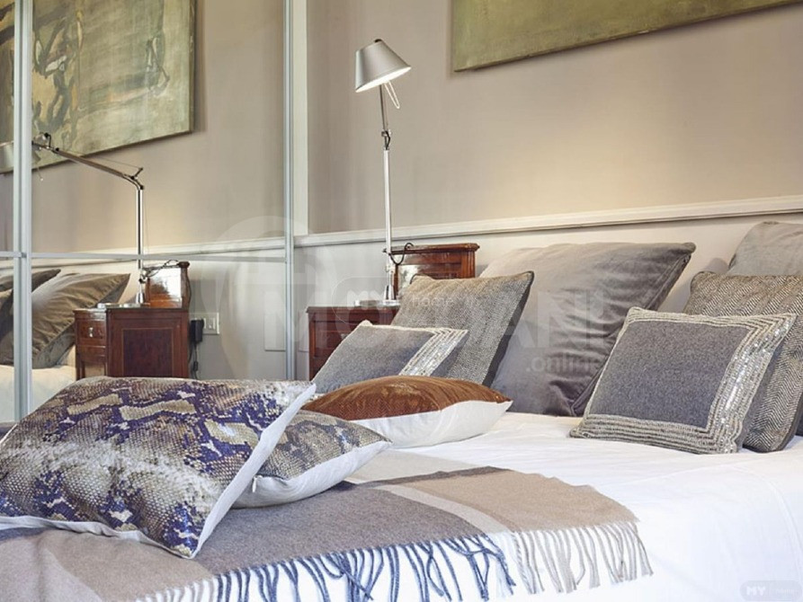 Apartments For Rent five-room 176м² 6/12 floor Tbilisi - photo 5