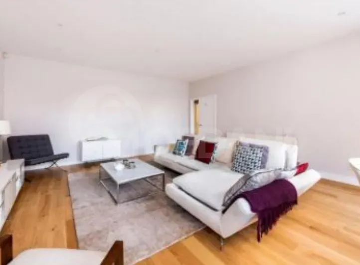 Apartments For Rent five-room 180м² 4/14 floor Tbilisi - photo 1