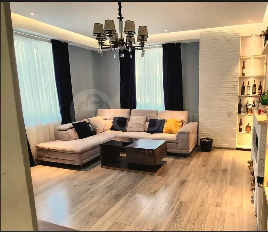 Продам 4-комн. квартиру 104м² 3/10 эт. Тбилиси - изображение 2