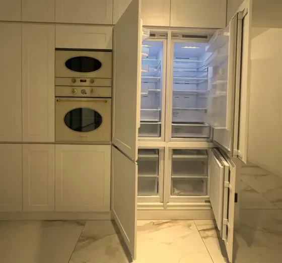 იყიდება 4 ოთახიანი ბინას 164მ² 6/16 სართ თბილისი