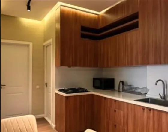 ქირავდება 3 ოთახიანი ბინა 100მ² 3/10 სართ თბილისი