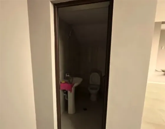 ქირავდება 3 ოთახიანი ბინა 90მ² 1/1 სართ თბილისი