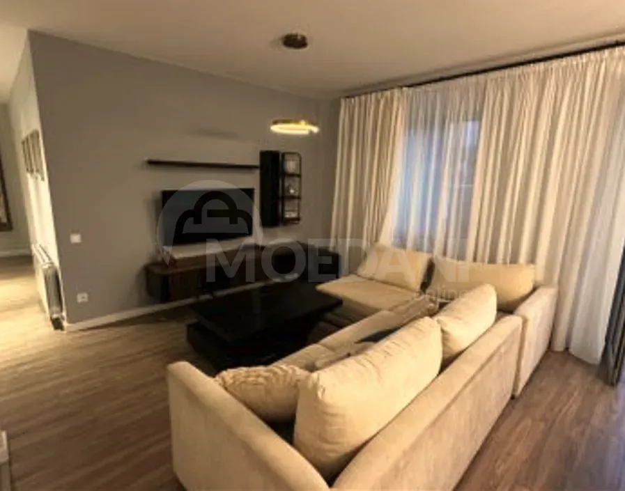 Apartments For Rent four-room 1000м² 9/16 floor Tbilisi - photo 3