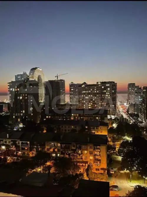 Сдам 2-комн. квартиру 45м² 11/27 эт. Батуми - изображение 3