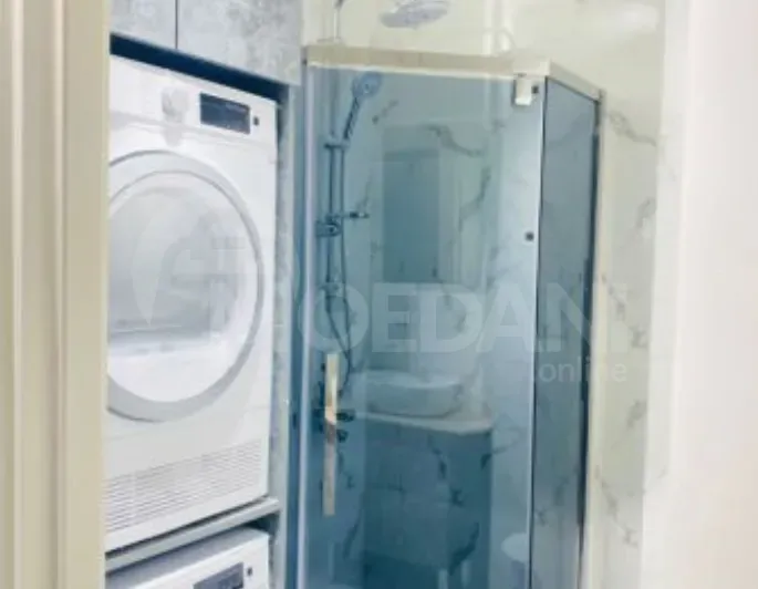 Продам 2-комн. квартиру 51м² 12/32 эт. Батуми - изображение 2