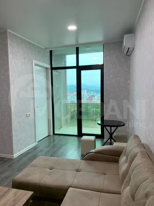 Продам 2-комн. квартиру 45м² 13/13 эт. Батуми - изображение 4