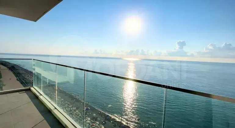 Продам 3-комн. квартиру 109м² 10/13 эт. Батуми - изображение 5