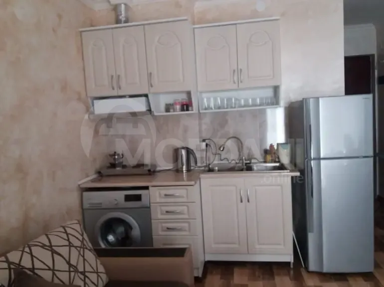 Продам 2-комн. квартиру 44м² 4/27 эт. Батуми - изображение 3