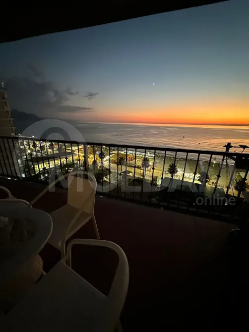 იყიდება 2 ოთახიანი ბინას 47მ² 10/13 სართ ბათუმი - photo 3