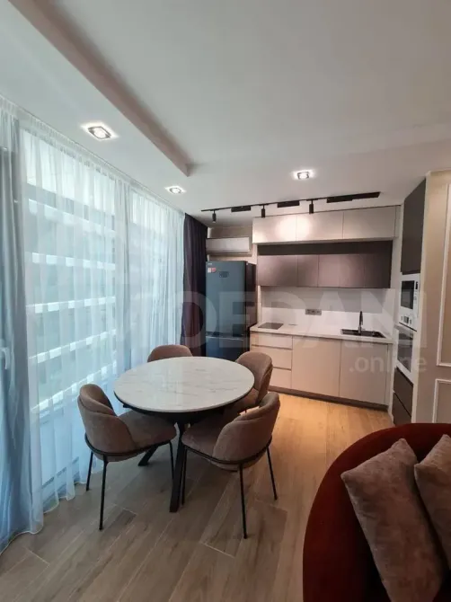 Сдам 3-комн. квартиру 65м² 4/8 эт. Батуми - изображение 8