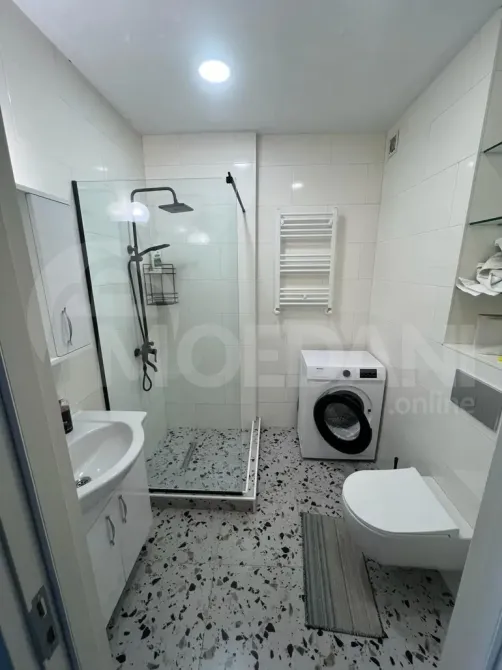 Продам 1-комн. квартиру 35м² 3/27 эт. Батуми - изображение 8