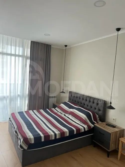 Продам 1-комн. квартиру 35м² 3/27 эт. Батуми - изображение 1