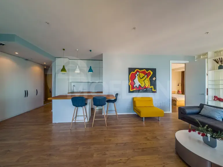 Продам 3-комн. квартиру 81м² 37/50 эт. Батуми - изображение 5