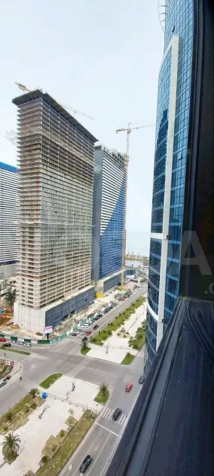 Продам 1-комн. квартиру 36м² 21/30 эт. Батуми - изображение 1