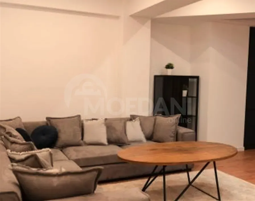 ქირავდება 3 ოთახიანი ბინა 160მ² 10/18 სართ თბილისი - photo 6