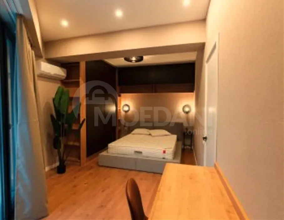 ქირავდება 3 ოთახიანი ბინა 160მ² 10/18 სართ თბილისი - photo 2