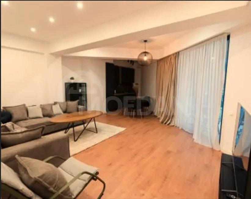 ქირავდება 3 ოთახიანი ბინა 160მ² 10/18 სართ თბილისი - photo 1