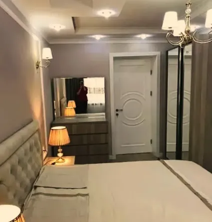 ქირავდება 3 ოთახიანი ბინა 100მ² 4/5 სართ თბილისი