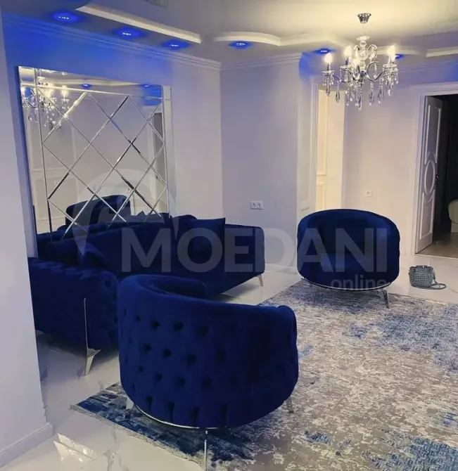 ქირავდება 3 ოთახიანი ბინა 100მ² 4/5 სართ თბილისი - photo 1