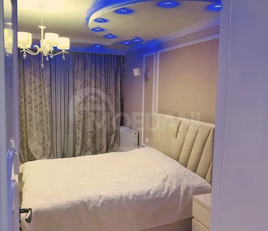 ქირავდება 3 ოთახიანი ბინა 100მ² 4/5 სართ თბილისი - photo 6