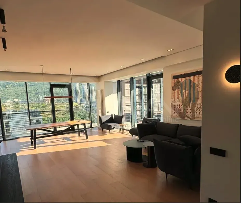 ქირავდება 3 ოთახიანი ბინა 150მ² 15/22 სართ თბილისი - photo 1