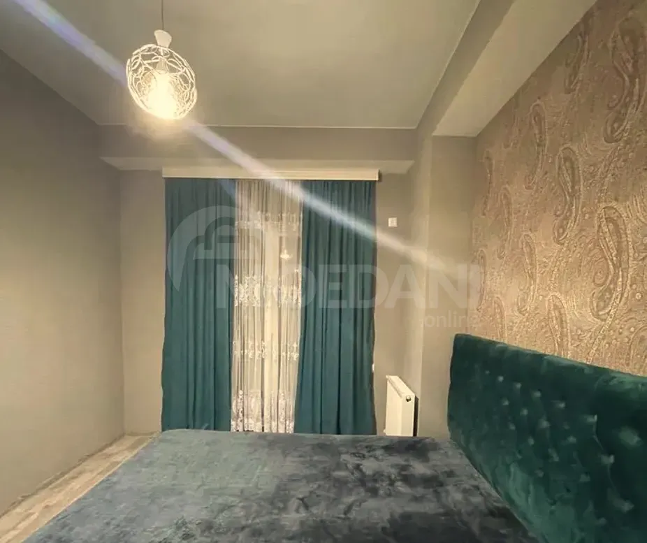 ქირავდება 3 ოთახიანი ბინა 80მ² 8/20 სართ თბილისი - photo 1