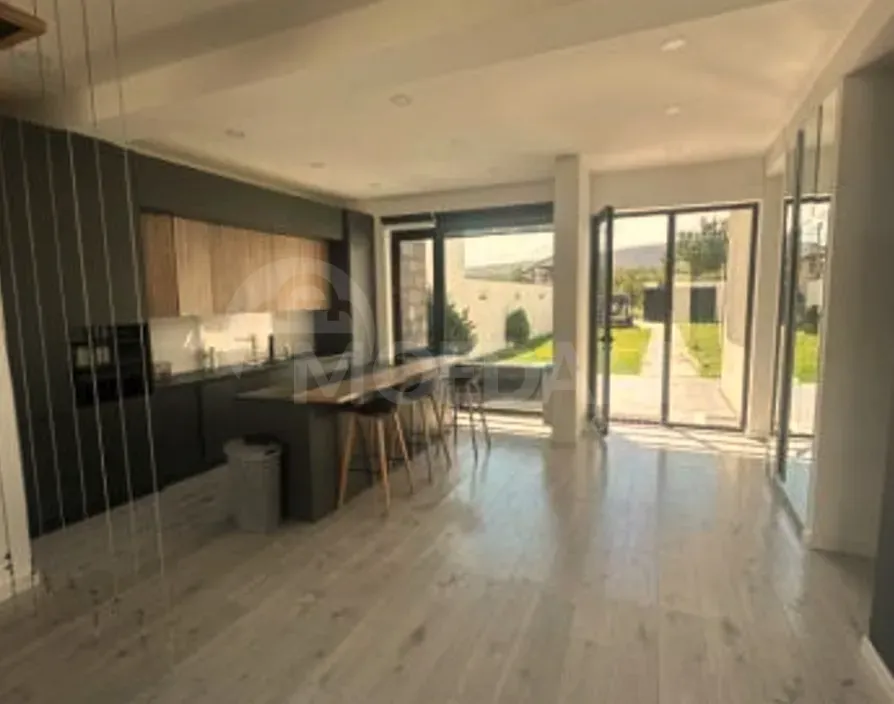 Сдам Дом 250м² Тбилиси - изображение 2