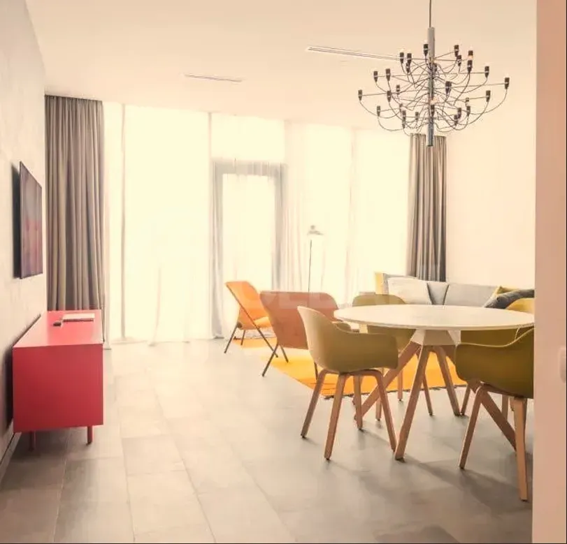 ქირავდება 3 ოთახიანი ბინა 105მ² 8/32 სართ თბილისი - photo 2