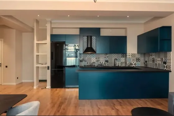 ქირავდება 3 ოთახიანი ბინა 145მ² 17/22 სართ თბილისი