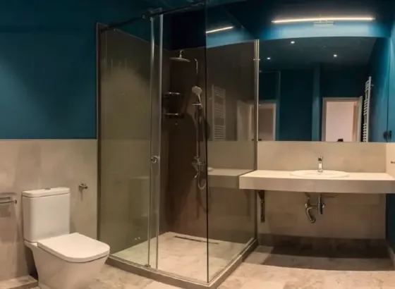 ქირავდება 3 ოთახიანი ბინა 145მ² 17/22 სართ თბილისი