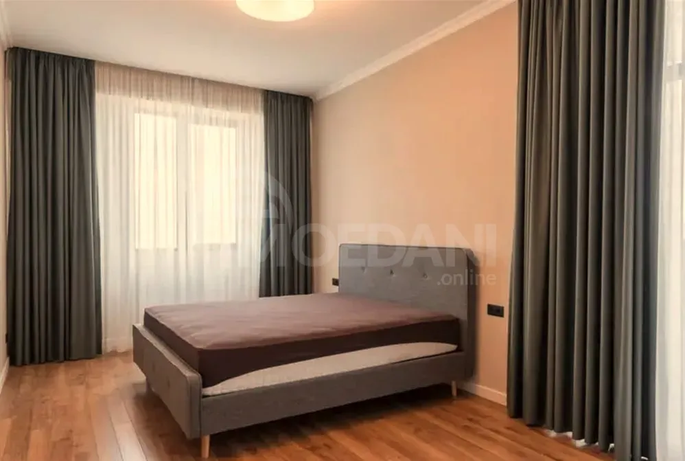 ქირავდება 3 ოთახიანი ბინა 145მ² 17/22 სართ თბილისი - photo 6