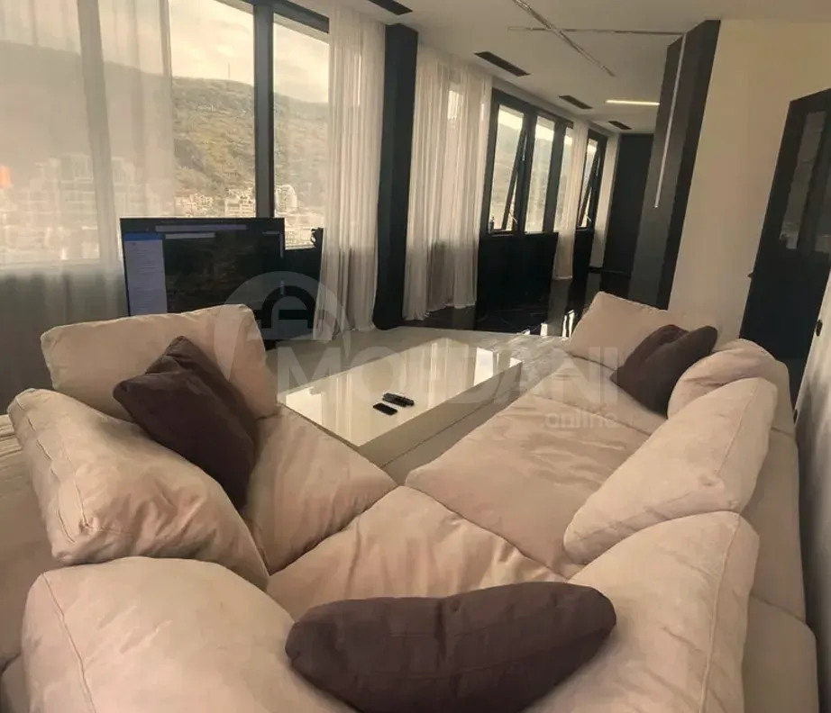 ქირავდება 3 ოთახიანი ბინა 110მ² 18/33 სართ თბილისი - photo 2