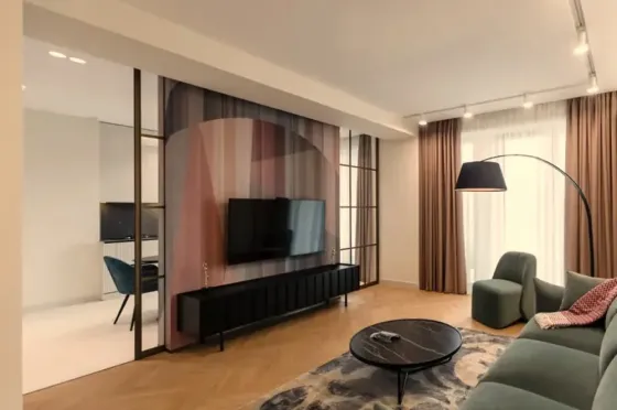 ქირავდება 3 ოთახიანი ბინა 122მ² 8/12 სართ თბილისი